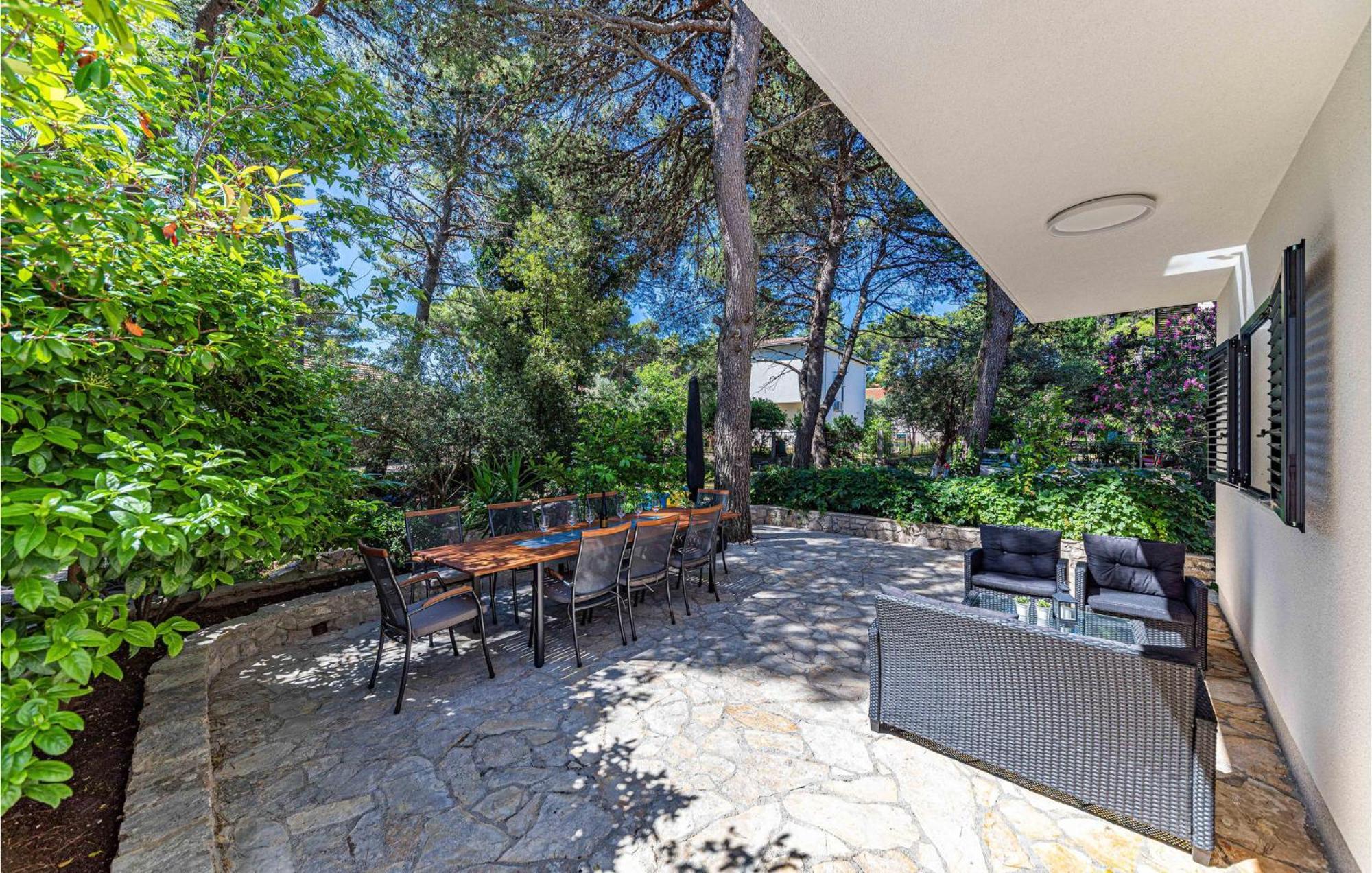 3 Bedroom Lovely Home In Jadrija Exterior photo